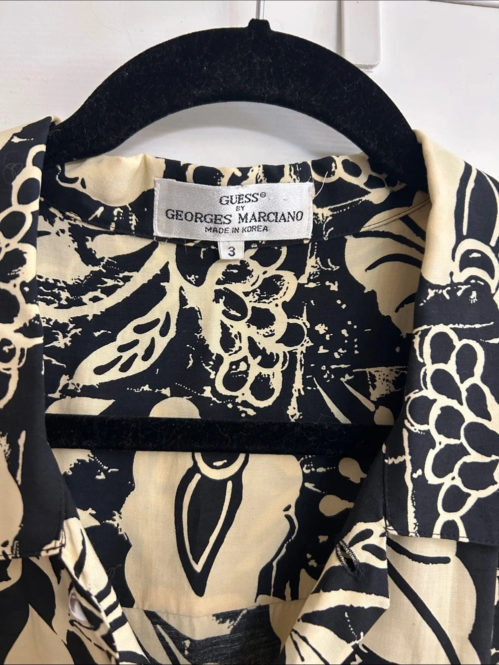 Vintage 90s GUESS by George Marciano 100% Rayon Tropical Camp Shirt Size 3 (L)